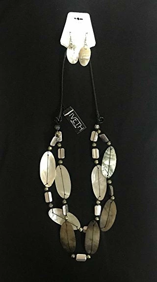 Custom Jewelry 2 Strand Necklace With Wax Cord And Lip Shells Set By IVETH 4 Custom Jewelry 2 Strand Necklace With Wax Cord And Lip Shells Set By IVETH