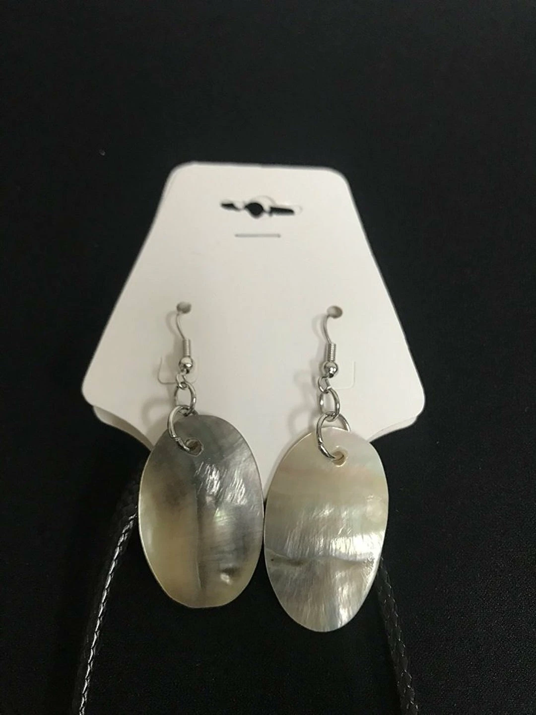 Custom Jewelry 2 Strand Necklace With Wax Cord And Lip Shells Set By IVETH 5 Custom Jewelry 2 Strand Necklace With Wax Cord And Lip Shells Set By IVETH