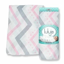 Nursing Lulujo Bamboo Swaddling Wrap (Pink Chevron)
