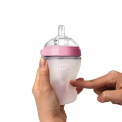 Comotomo Inc. Comotomo Medium Flow BPA Free Baby Bottles Pink 8 Ounce 2-Count 10 Comotomo Inc. Comotomo Medium Flow BPA Free Baby Bottles Pink 8 Ounce 2-Count