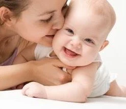 Mambino Organics- Just Hatched Baby Arrival Kit